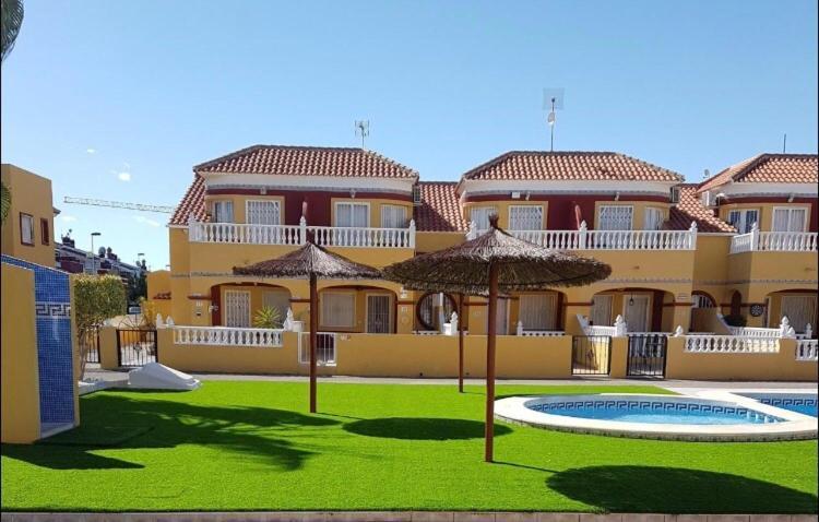 Macerana 1, Torreta Iii, Torrevieja Villa Eksteriør billede